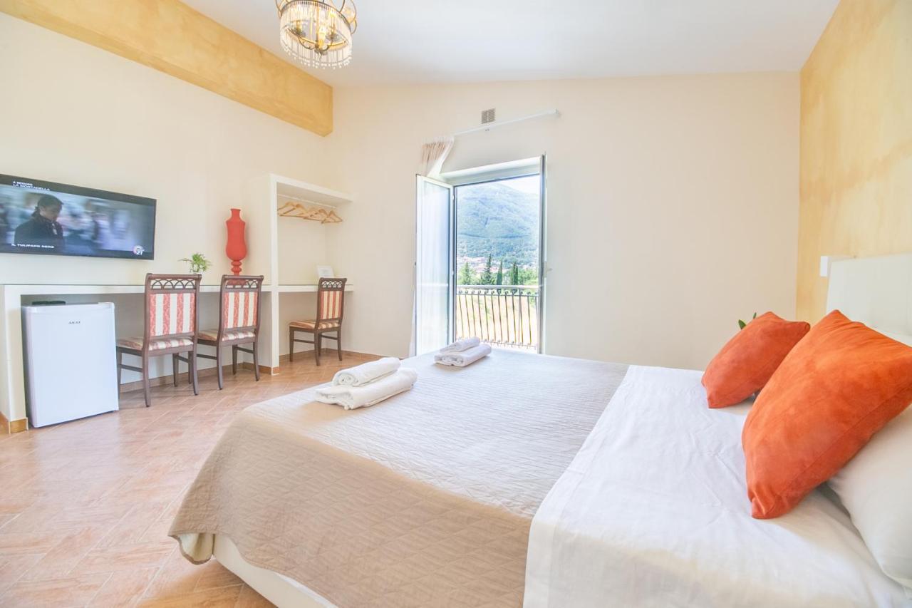 Perla Stabia Bed & Breakfast Castellammare di Stabia Dış mekan fotoğraf